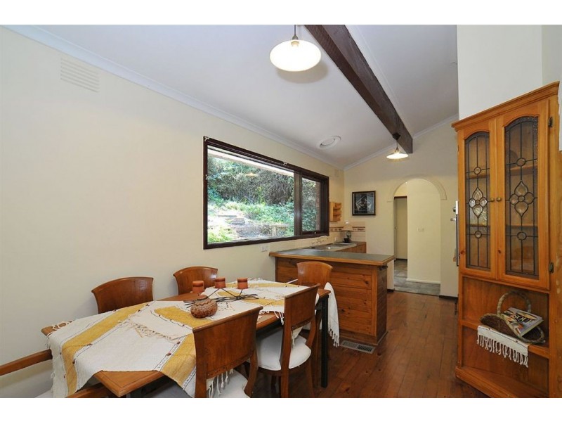 18 Earl Street, Upwey VIC 3158
