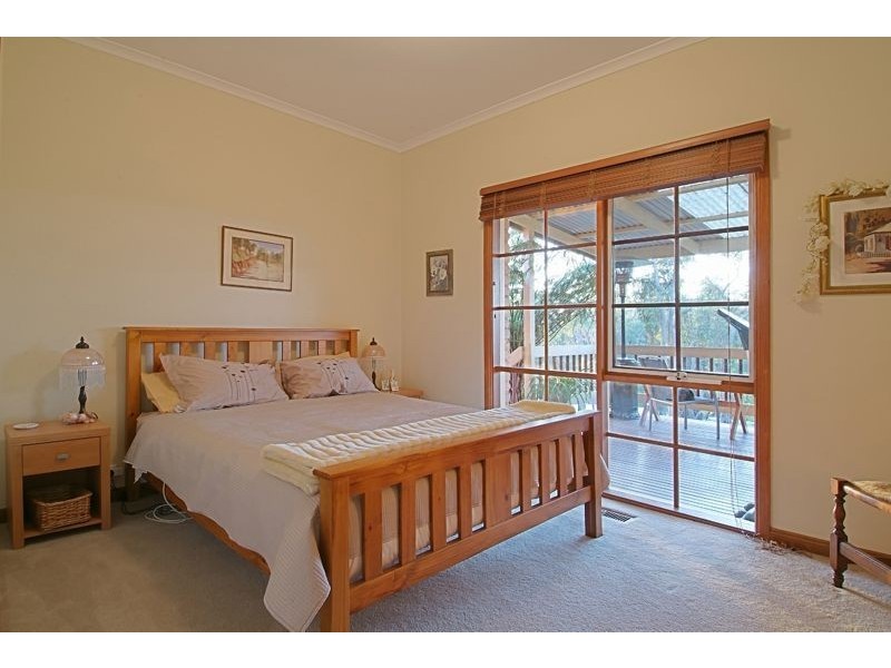 Cockatoo VIC 3781