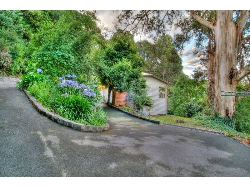 9 Panorama Road, Kalorama VIC 3766
