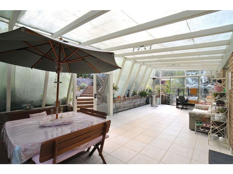 22 Florence Ave, Upwey VIC 3158