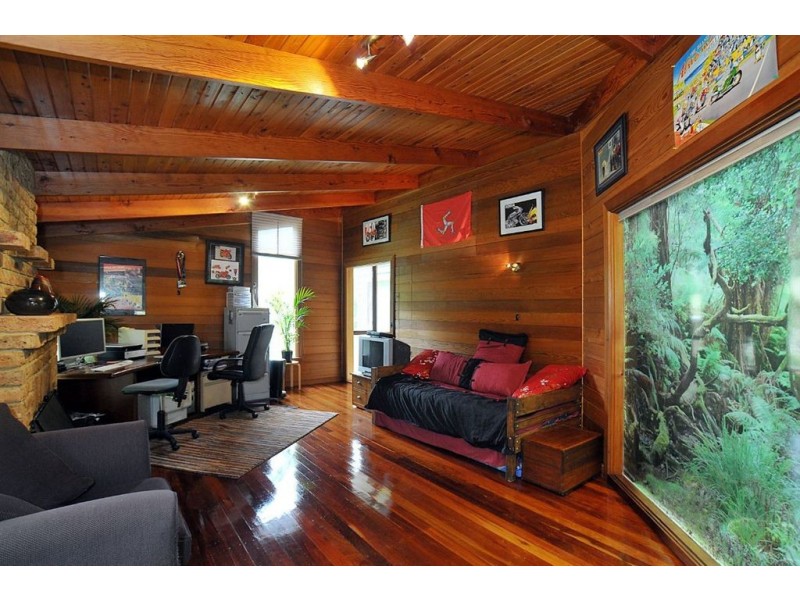 23 Georges Road, The Patch VIC 3792