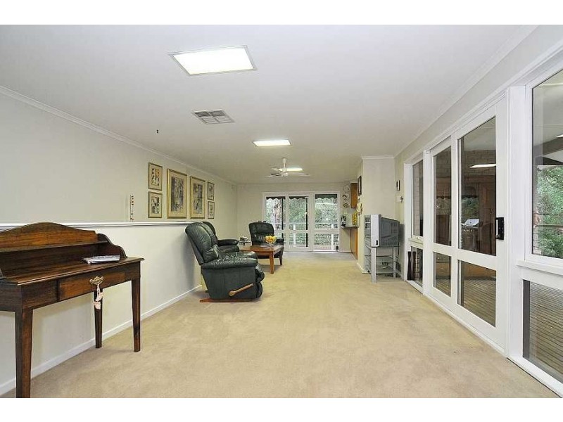 19 Sandells Road, Tecoma VIC 3160