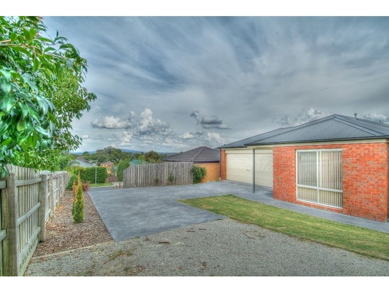 9a Amalia Close, Yarra Glen VIC 3775