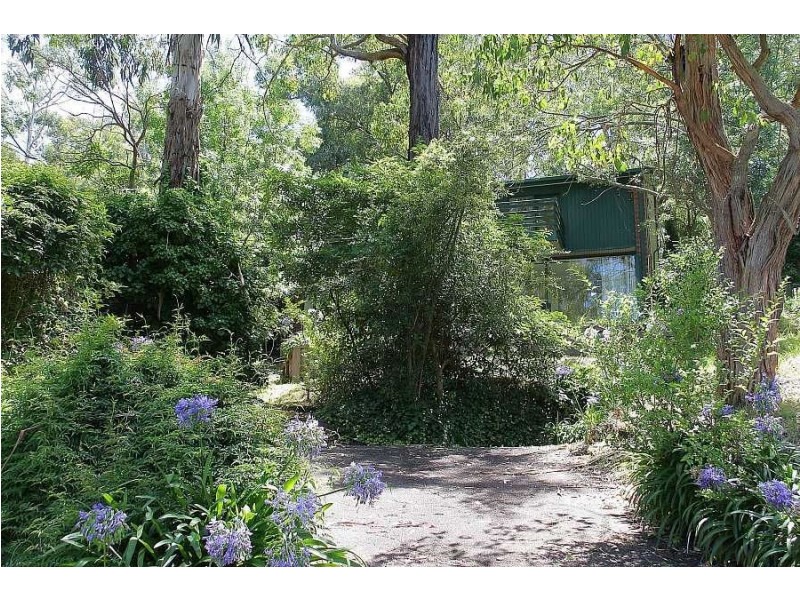 18 Earl Street, Upwey VIC 3158