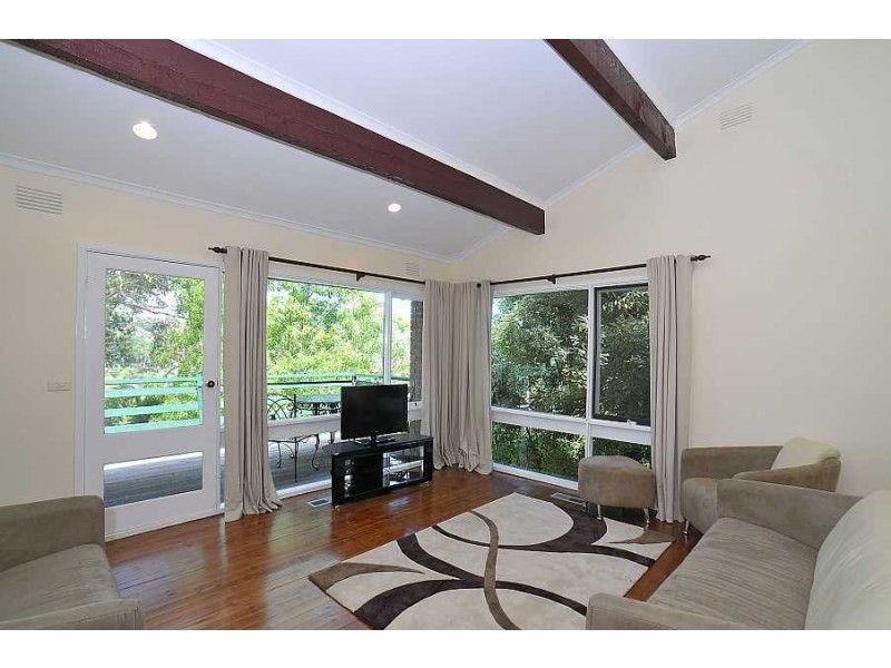 18 Earl Street, Upwey VIC 3158