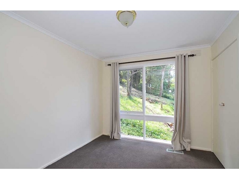 18 Earl Street, Upwey VIC 3158