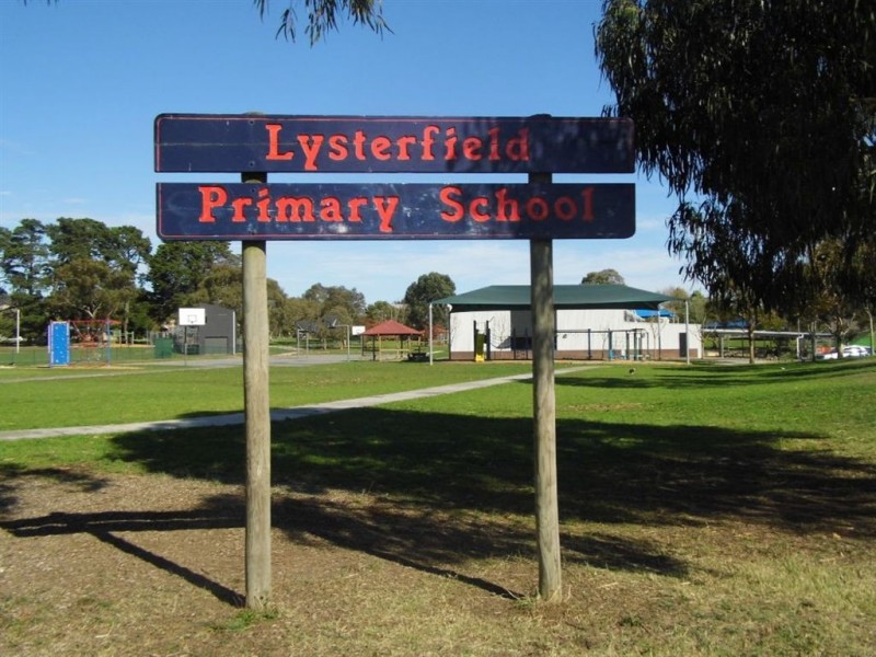 5 Winneke Court, Lysterfield VIC 3156