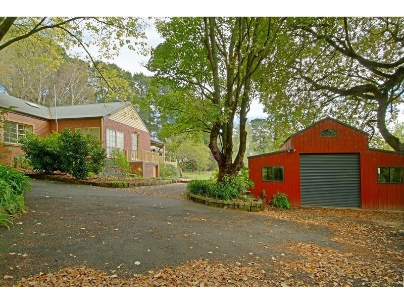 6 Paton Road, Macclesfield VIC 3782