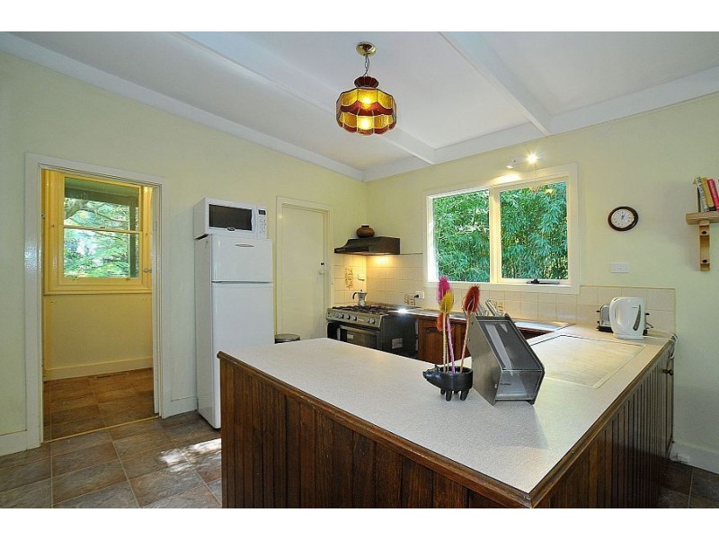 19 Olive Grove, Tecoma VIC 3160
