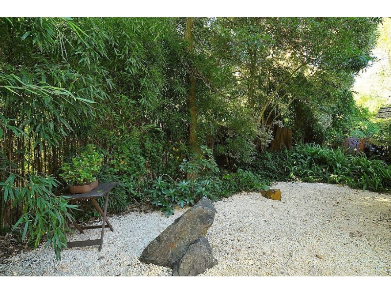 19 Olive Grove, Tecoma VIC 3160