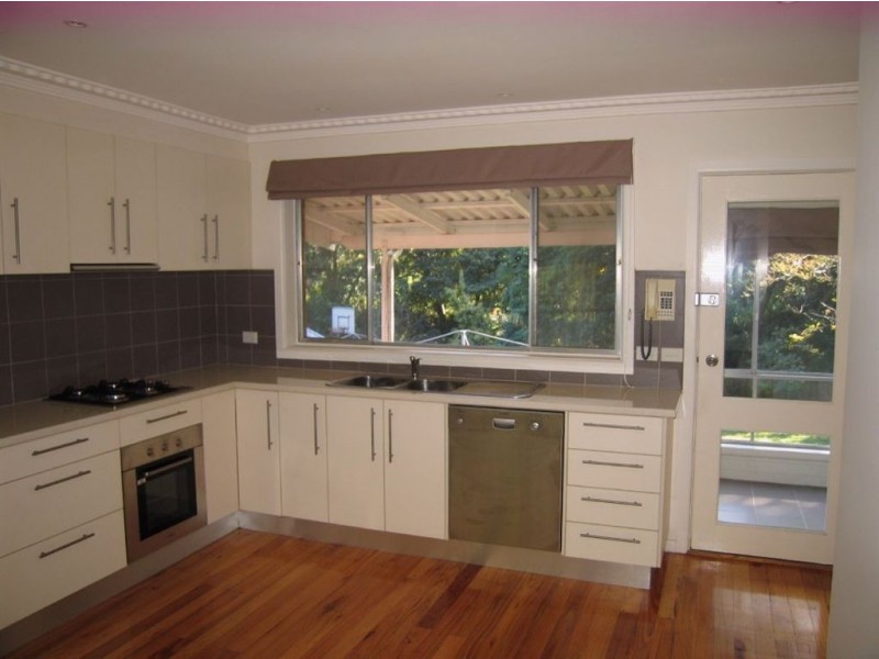 1 Wattle Avenue, Tecoma VIC 3160