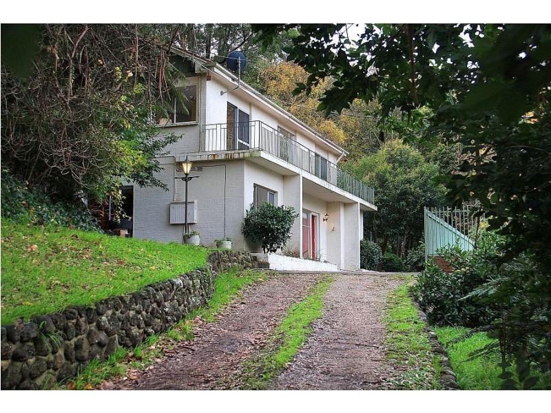 4 Kallamondah Road, Ferny Creek VIC 3786