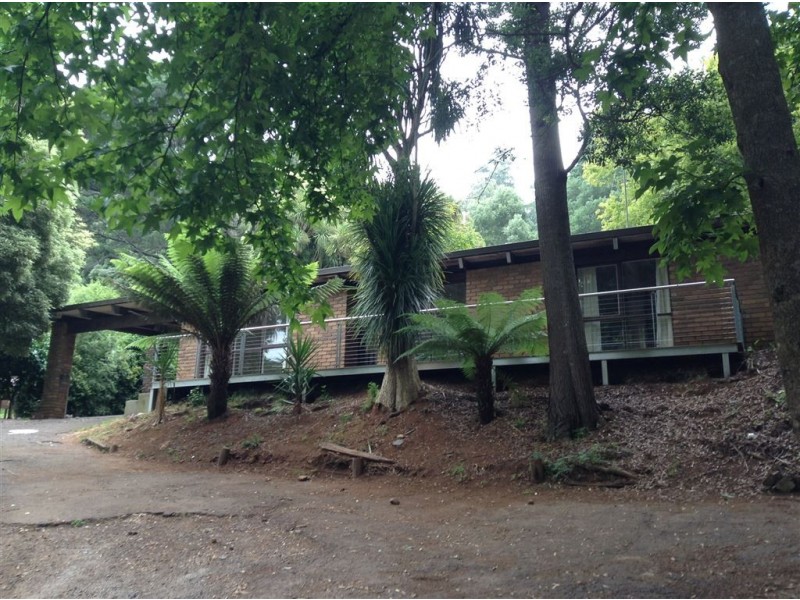 188 Monbulk Road, Kallista VIC 3791