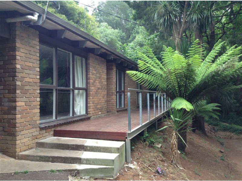 188 Monbulk Road, Kallista VIC 3791