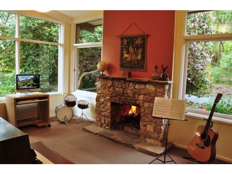 59 One Tree Hill Road, Ferny Creek VIC 3786