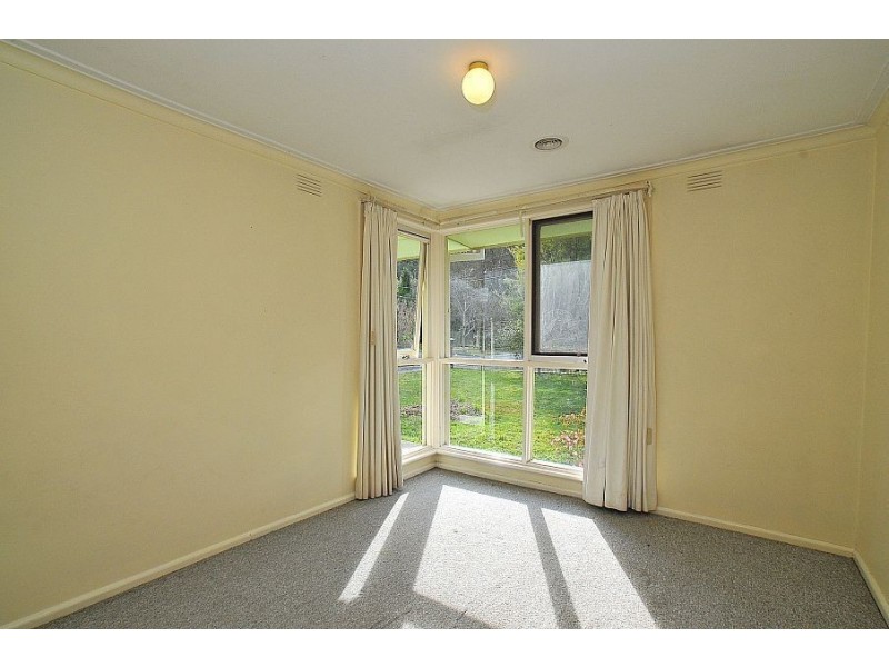 12 Kumbada Avenue, Upwey VIC 3158