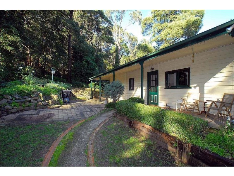 4/3 Frame Avenue, Tecoma VIC 3160