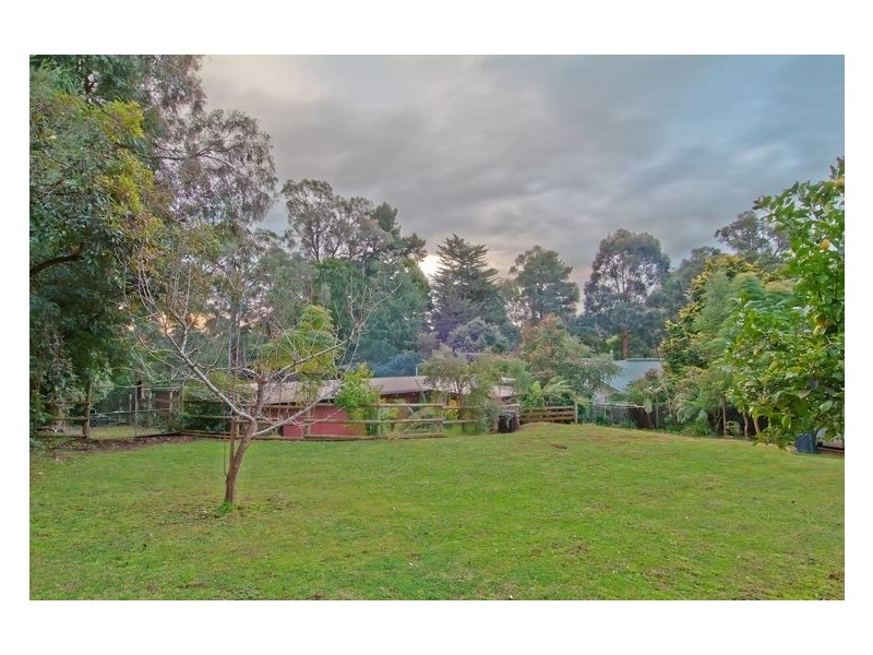 3 Florence Avenue, Emerald VIC 3782
