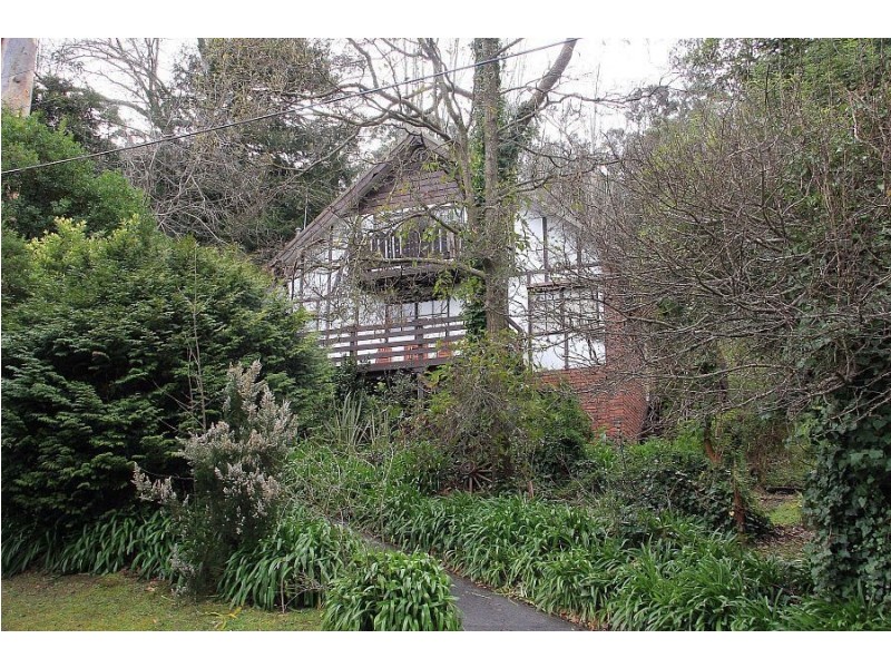 4 Kalulu Road, Belgrave VIC 3160