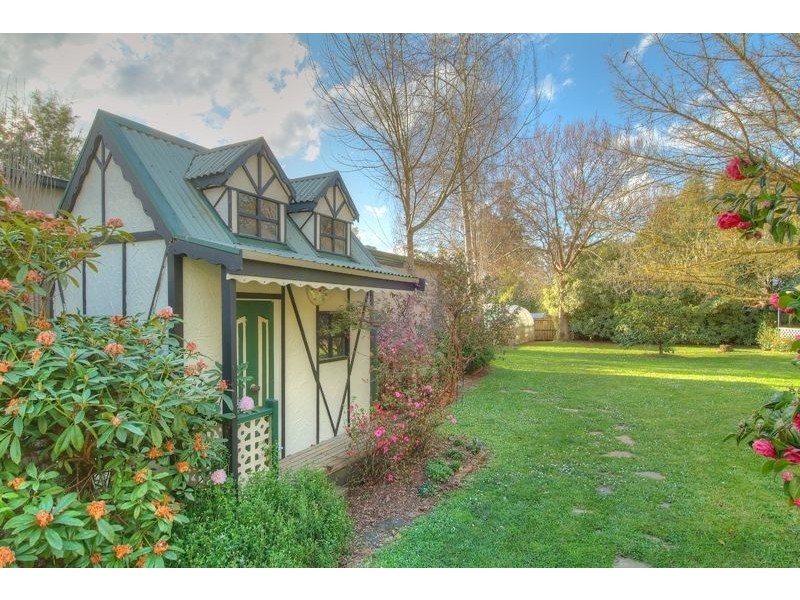 18 Main Street, Gembrook VIC 3783