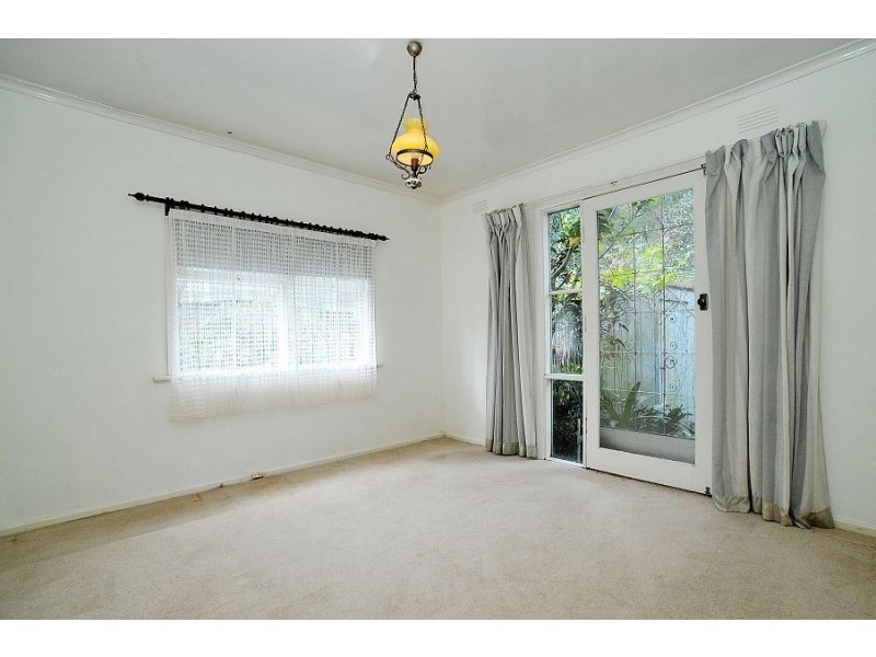 2 Ross Street, Tecoma VIC 3160
