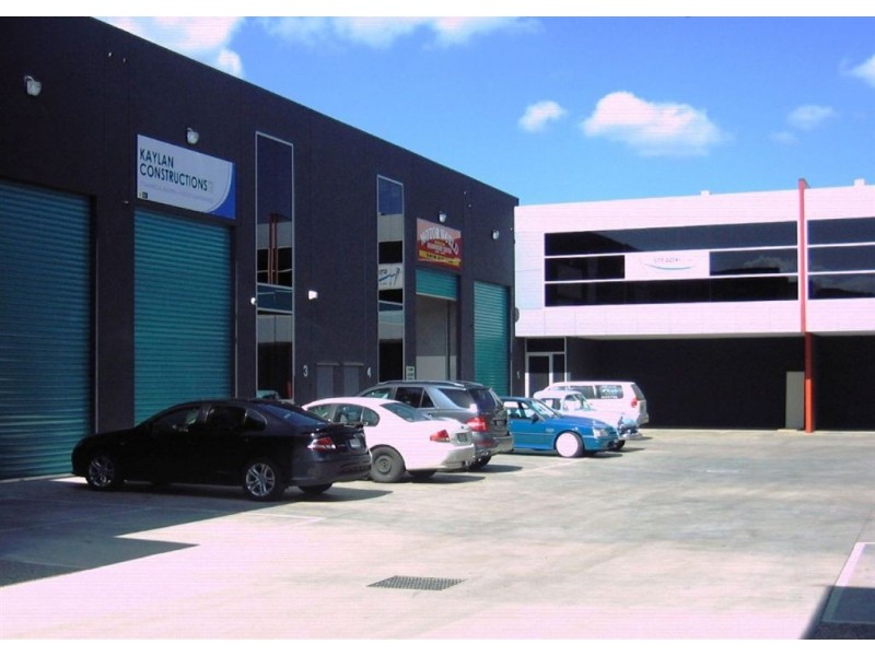 4/33-39 corporate boulevard, Bayswater VIC 3153