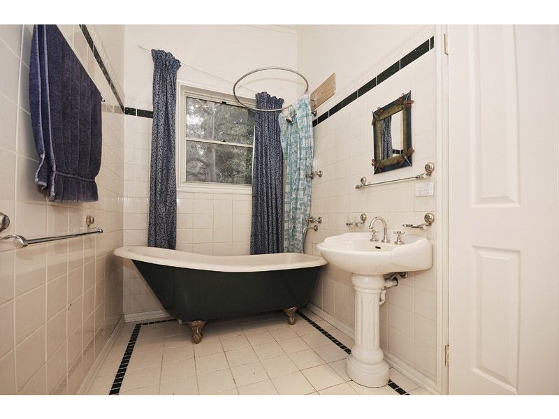 51 Ternes Road, Upwey VIC 3158