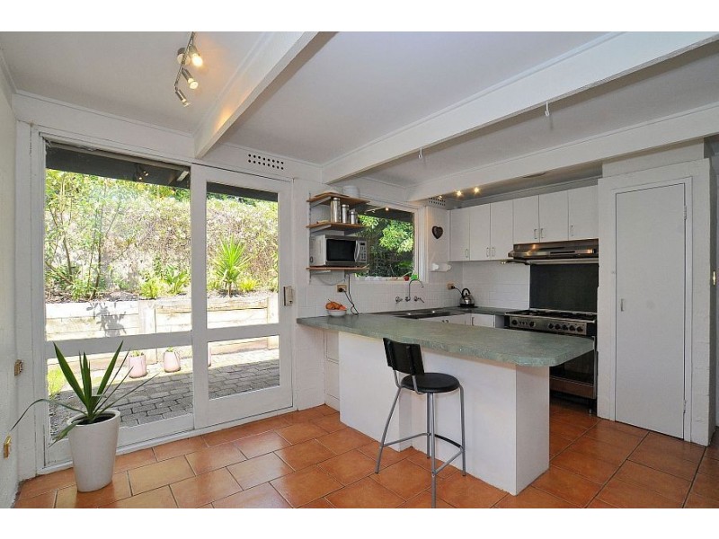 11 Grandview Road, Belgrave Heights VIC 3160