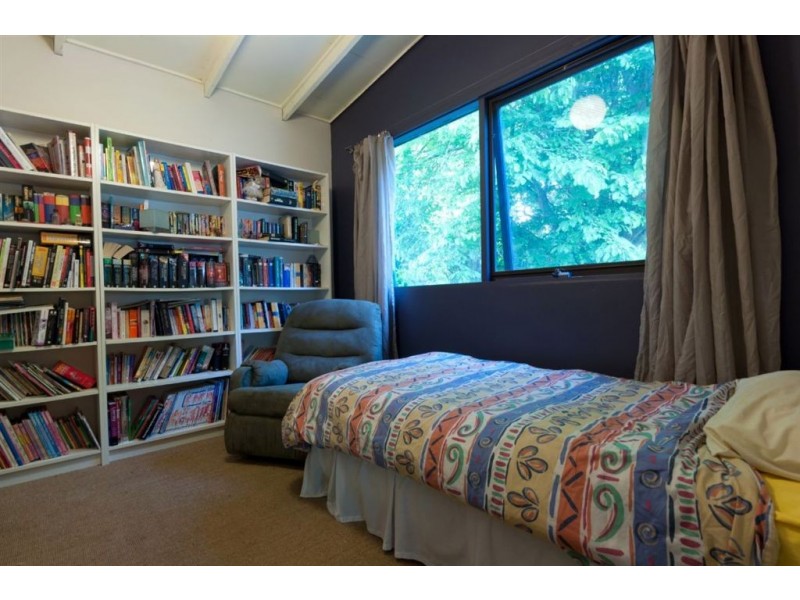 69 Alexander ave, Upwey VIC 3158