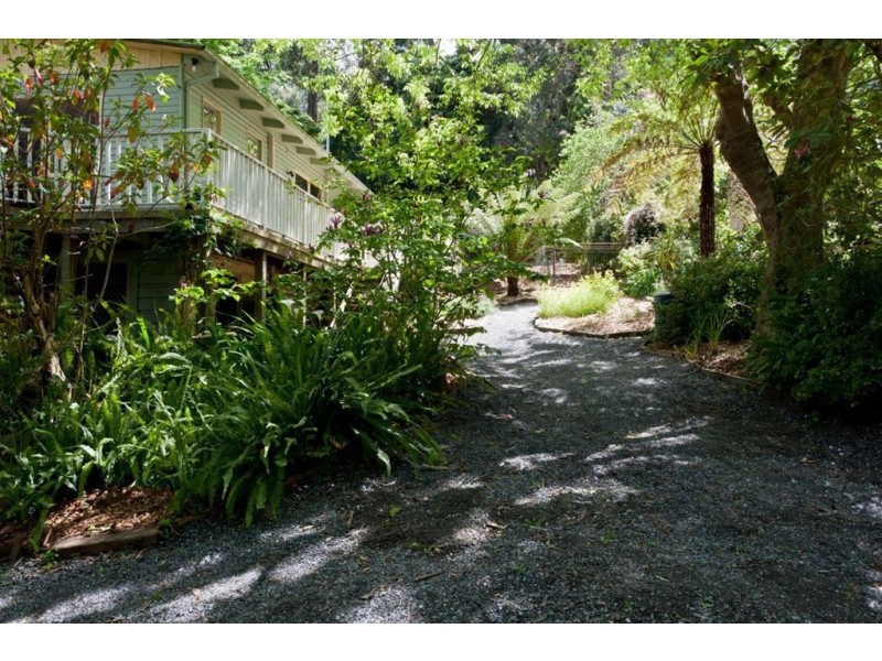 69 Alexander ave, Upwey VIC 3158