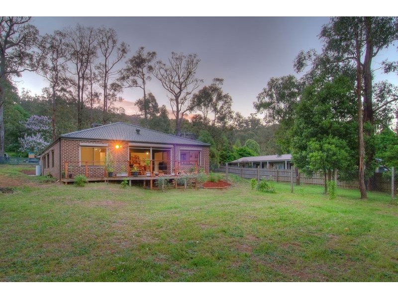 69 First ave, Cockatoo VIC 3781