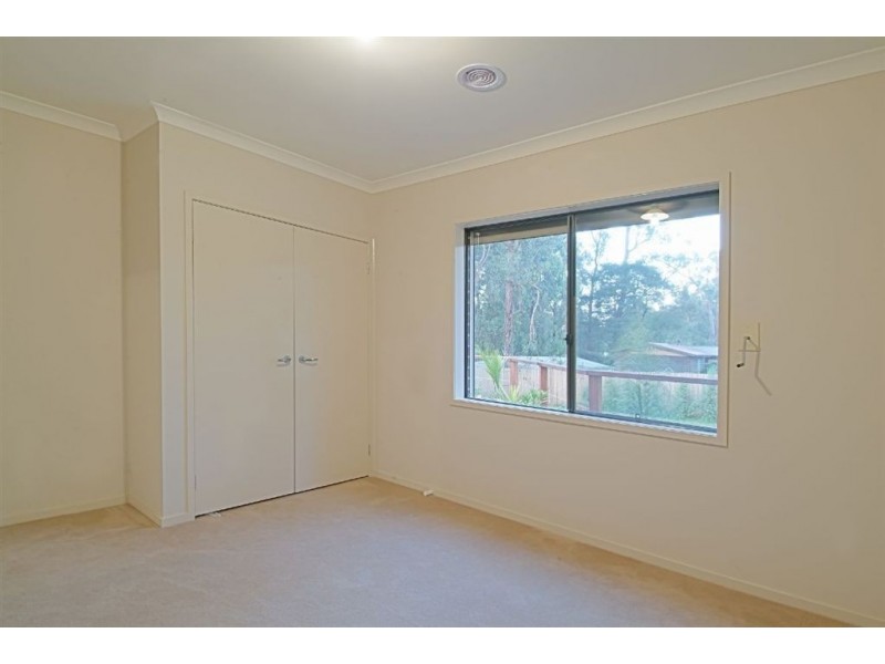 69 First ave, Cockatoo VIC 3781