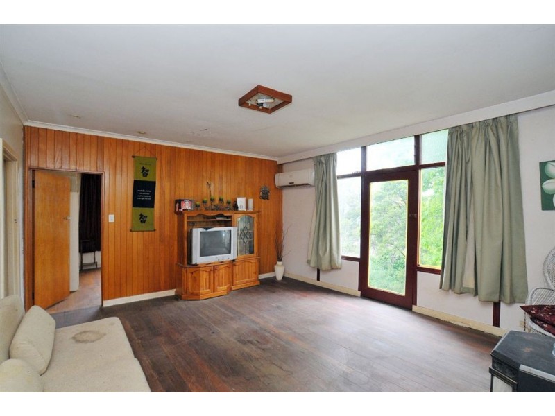 83 Martin St, Belgrave VIC 3160