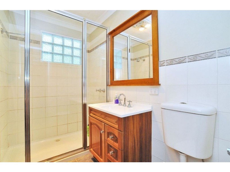 8 Lacey Street, Selby VIC 3159