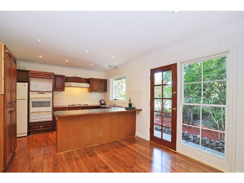 2A Clifford Grove, Tecoma VIC 3160