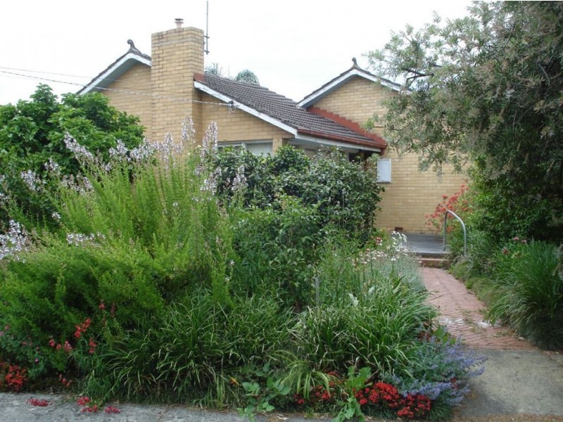 1 lyndale, Ferntree Gully VIC 3156