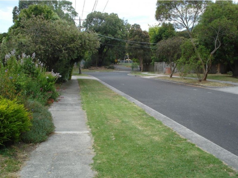 1 lyndale, Ferntree Gully VIC 3156