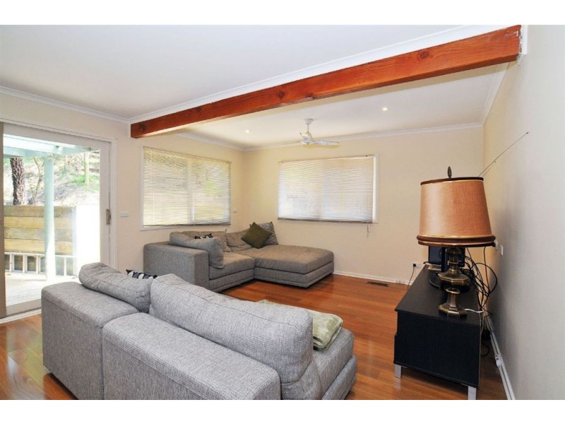 43 Fairy Dell Road, Tecoma VIC 3160