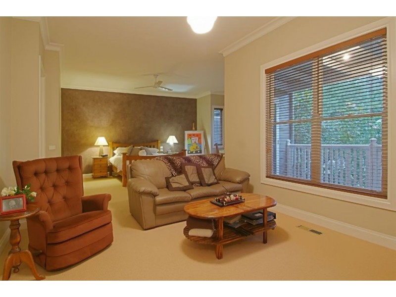 14 Sophia Grove, Tecoma VIC 3160