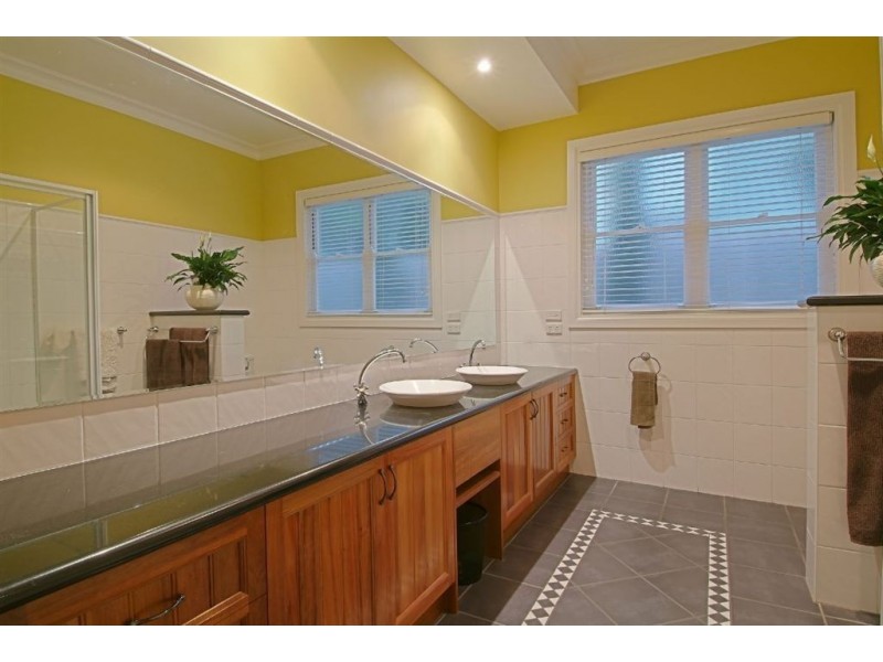 14 Sophia Grove, Tecoma VIC 3160
