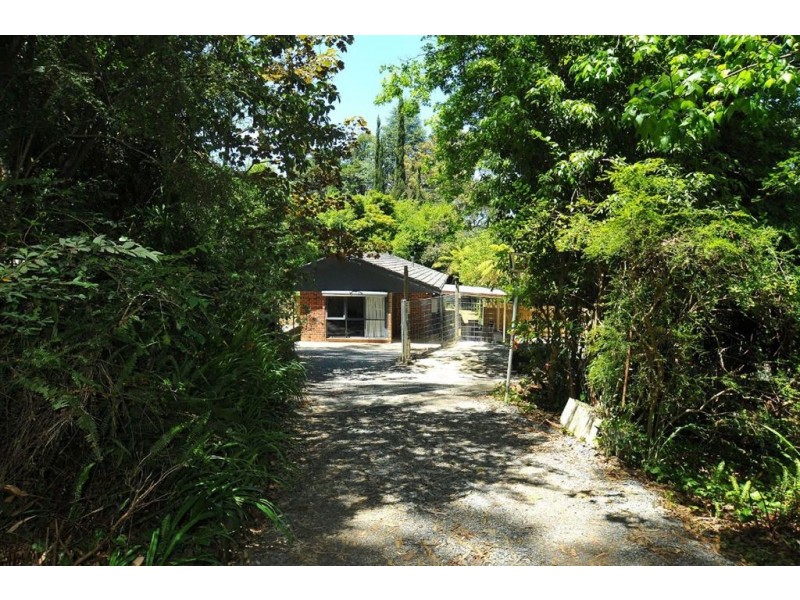 6 McNicol Road, Tecoma VIC 3160