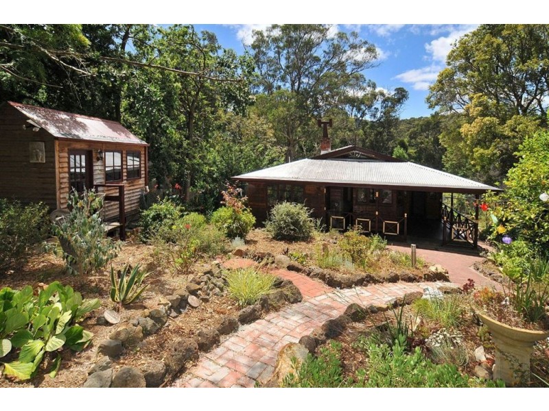 18 St Kilda Avenue, Upwey VIC 3158