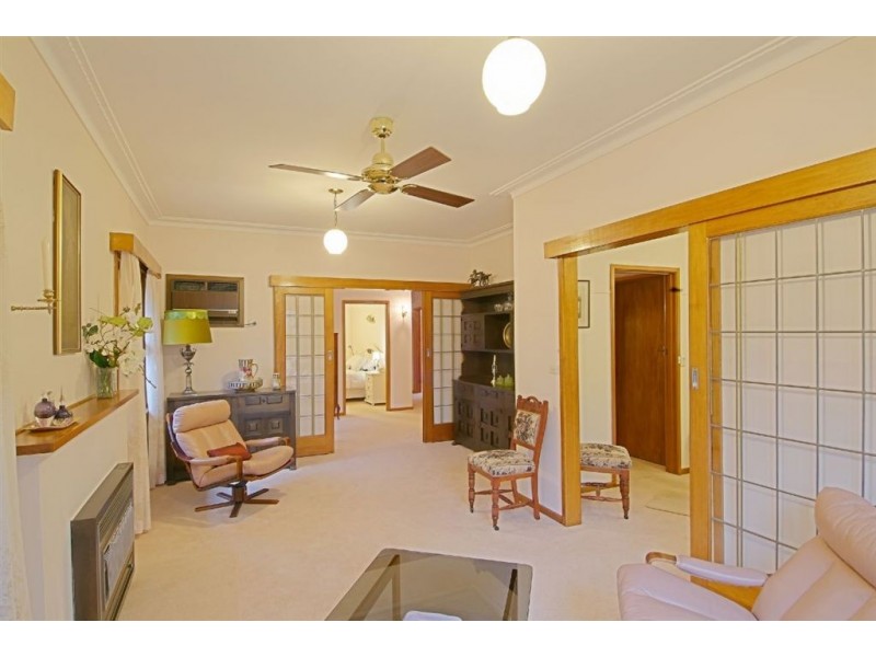 64 Boundary Road, Narre Warren East VIC 3804