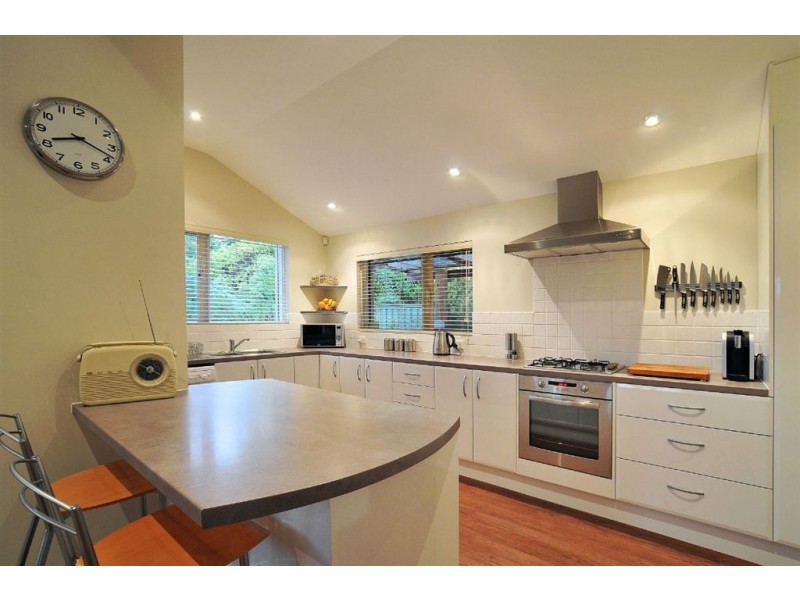 10 The Crescent, Belgrave Heights VIC 3160