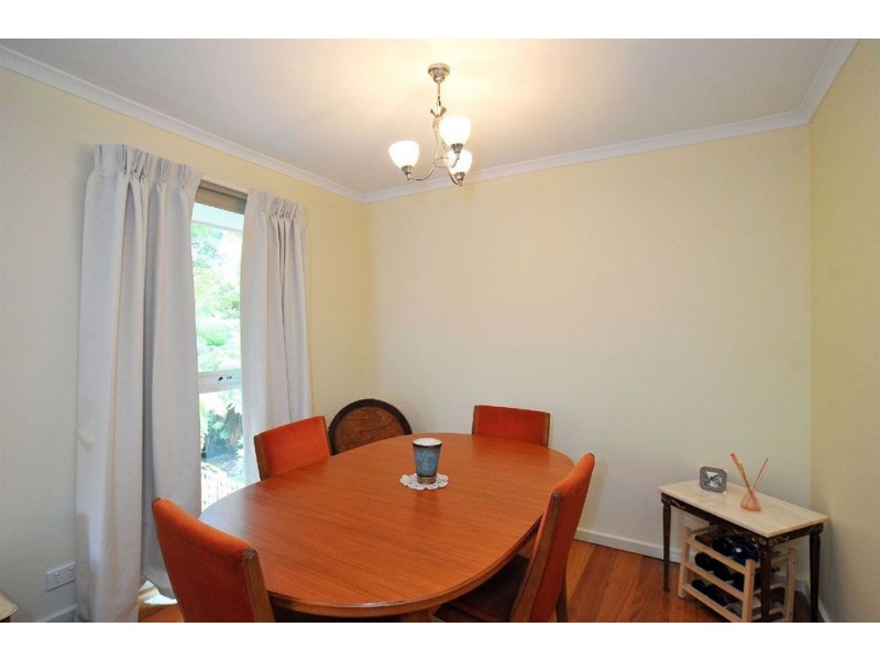 18 Old Monbulk Rd, Belgrave VIC 3160