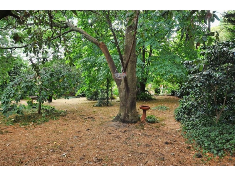 56 Kooringal Rd, Upwey VIC 3158