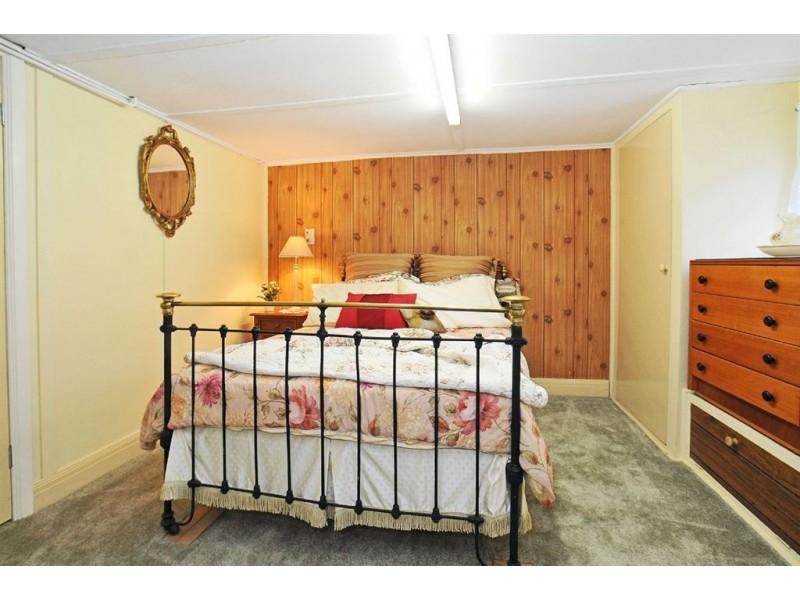 2 Glenfern Close, Upwey VIC 3158