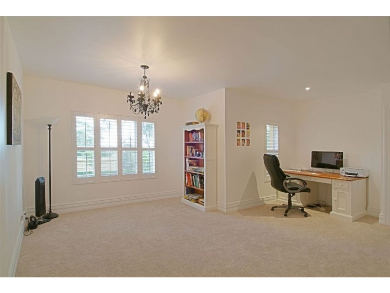 21 Wattle Ave, Belgrave VIC 3160