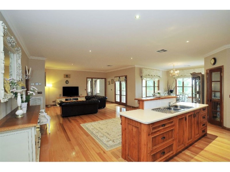 21 Wattle Ave, Belgrave VIC 3160