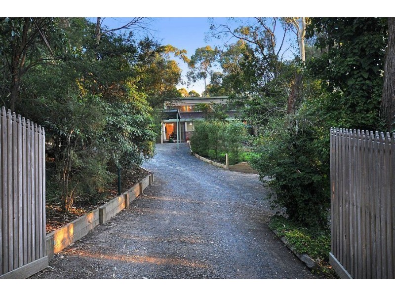 21 Brookside Street, Upwey VIC 3158